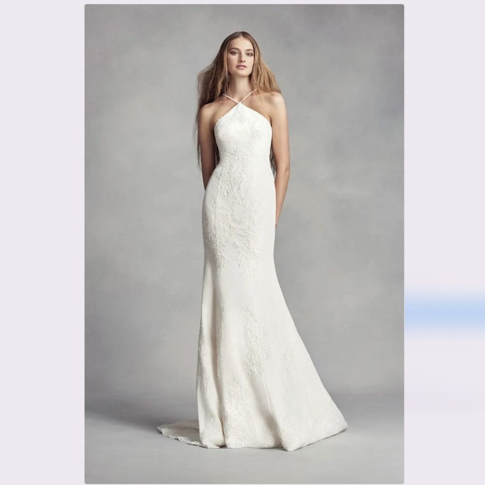 NWT Vera Wang Halter Wedding Dress (Ivory)(Size 6)